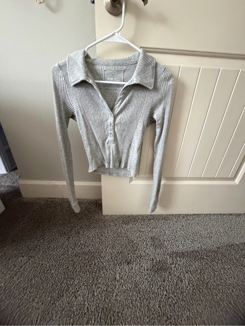 Aerie Cropped Ribbed Polo Long-Sleeve Top - Light Gray